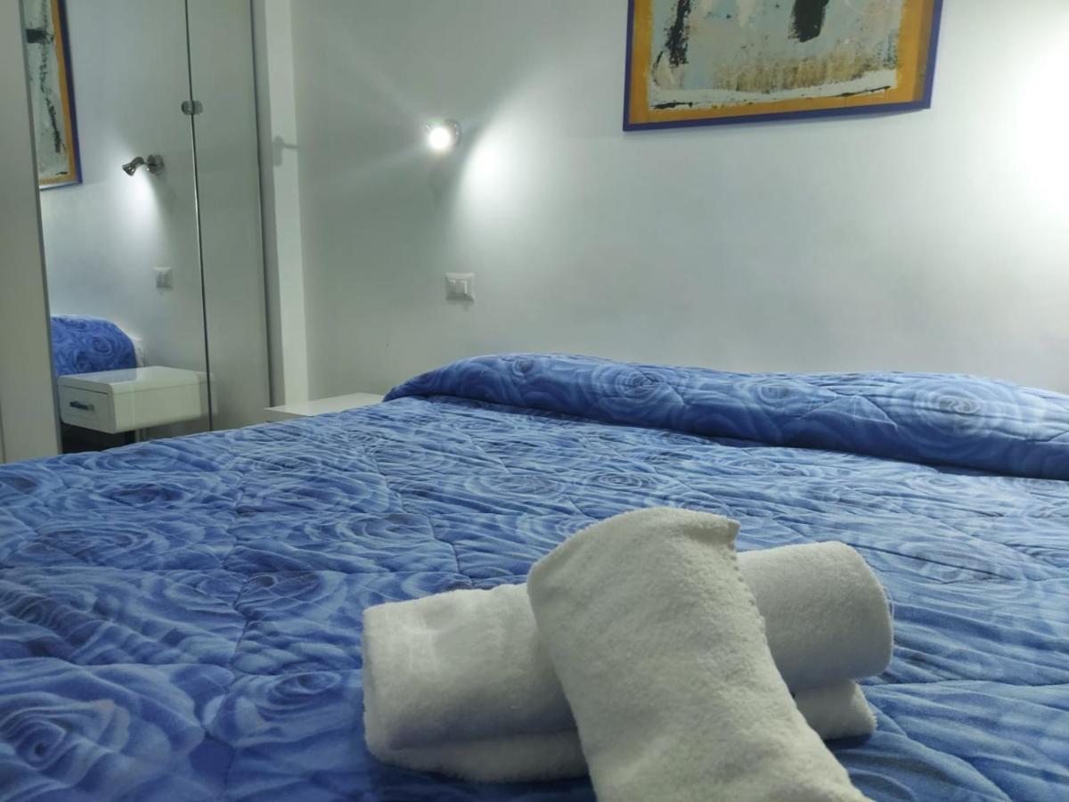 Guest House San Pietro โรม ภายนอก รูปภาพ