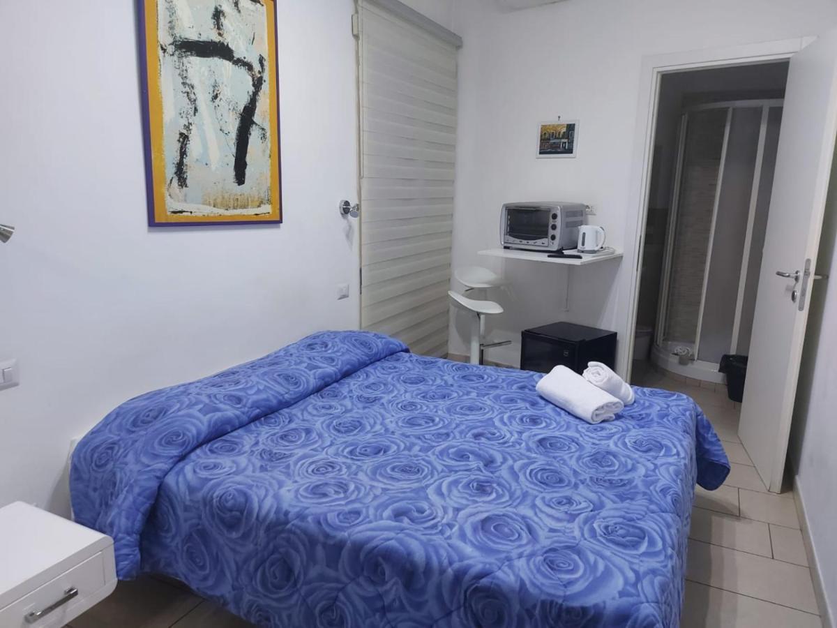 Guest House San Pietro โรม ภายนอก รูปภาพ