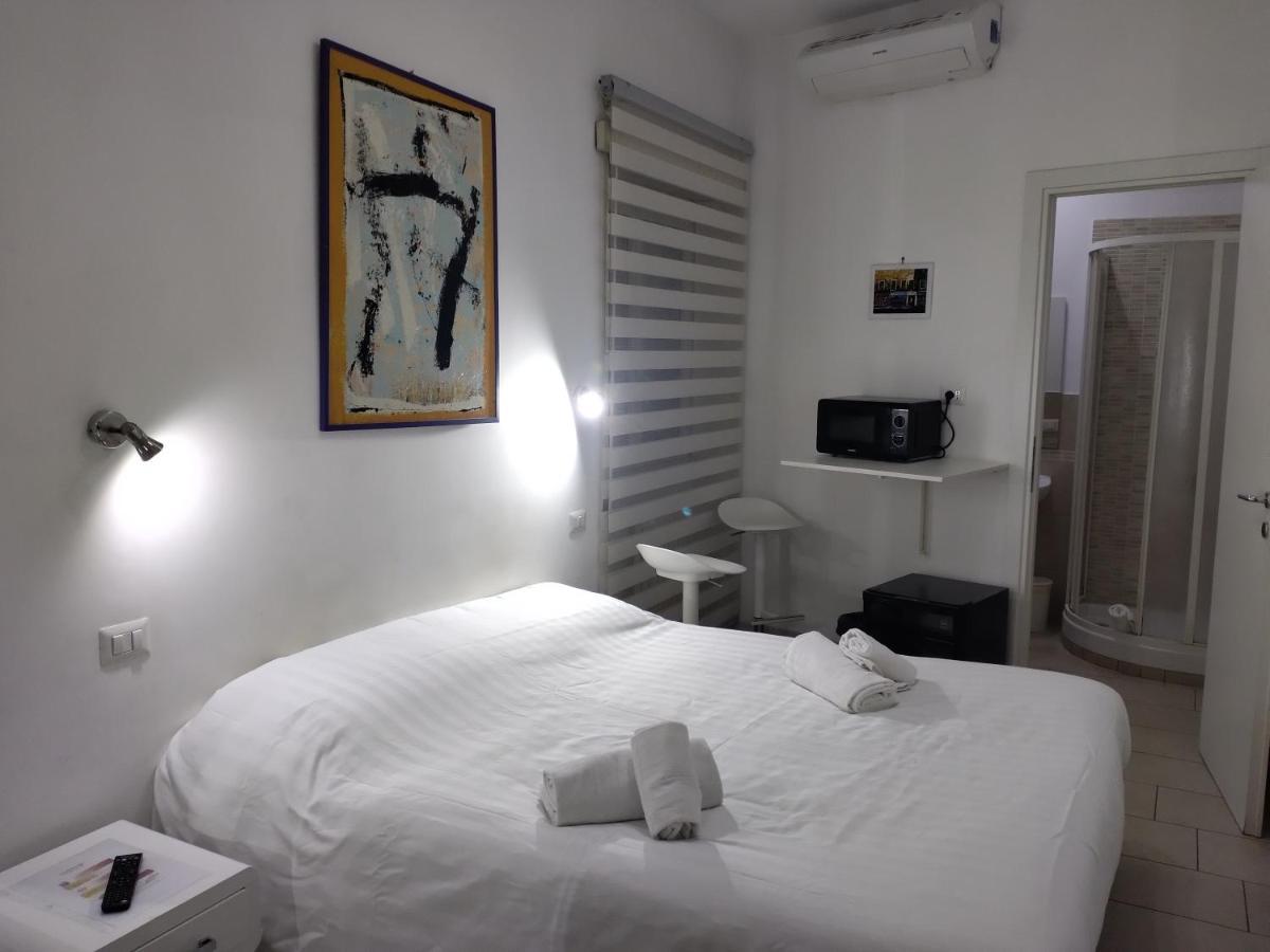Guest House San Pietro โรม ภายนอก รูปภาพ
