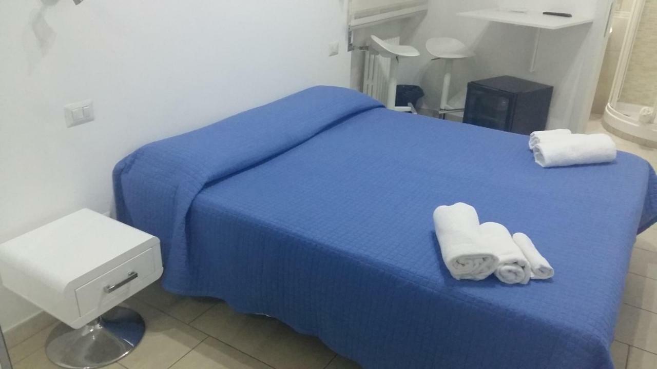 Guest House San Pietro โรม ภายนอก รูปภาพ