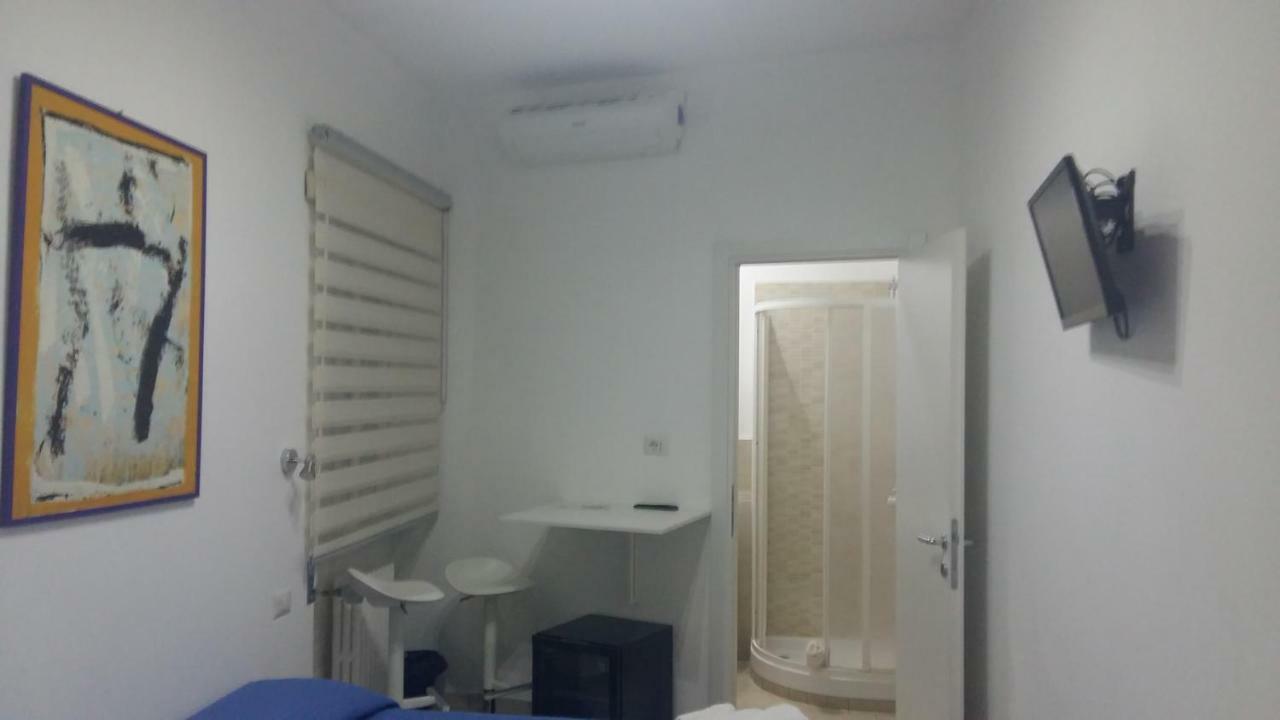 Guest House San Pietro โรม ภายนอก รูปภาพ